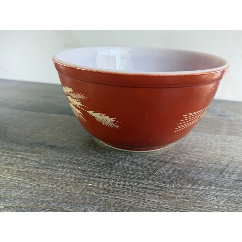 Vintage Pyrex Autumn Harvest Wheat Mixing Bowl #402 - 1.5 qt. Burnt Orange Color - Picture 5 of 10